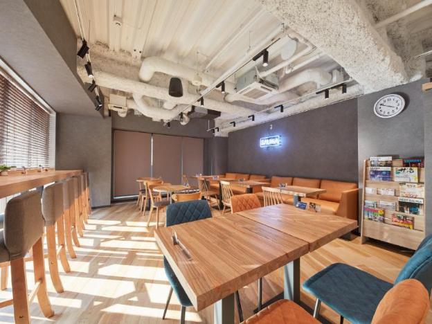 rembrandt cabin and spa shimbashi caters to men