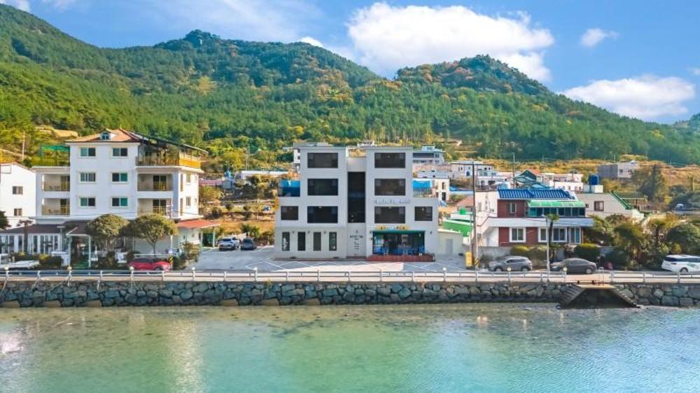 tongyeong badauigibunpulbilla