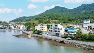 tongyeong badauigibunpulbilla