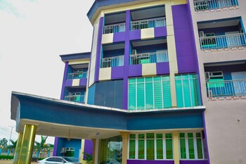 halatria hotel and towers