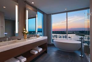hyatt regency baytown houston