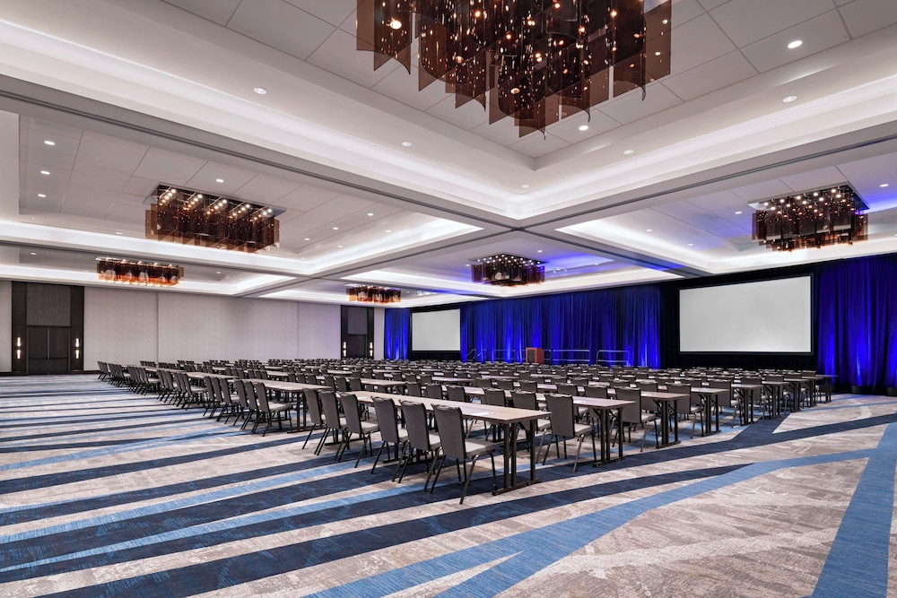 hyatt regency baytown houston