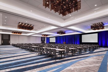 hyatt regency baytown houston