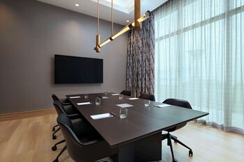 hyatt regency baytown houston