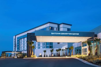 hyatt regency baytown houston