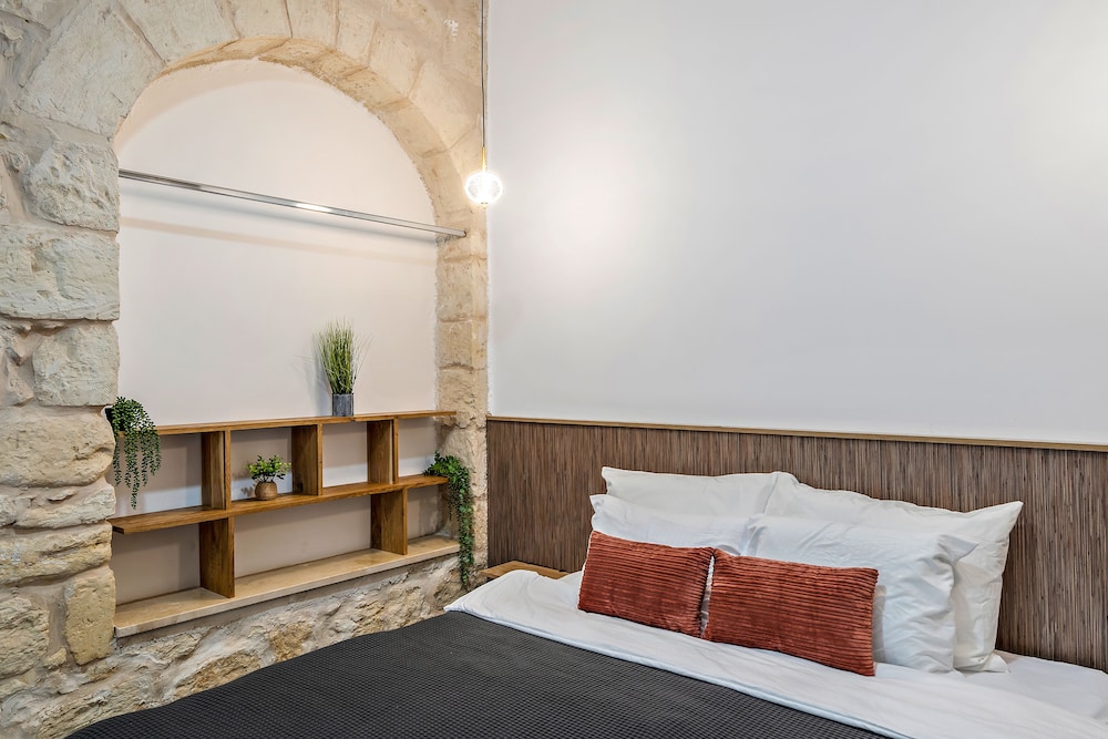 la finca boutique suites old city