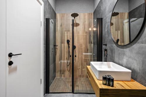 la finca boutique suites old city