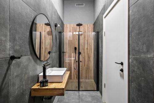 la finca boutique suites old city