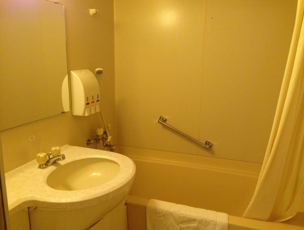 Apa Hotel Takamatsu Kawaramachi,Kagawa Prefecture>>Kagawa,3 star