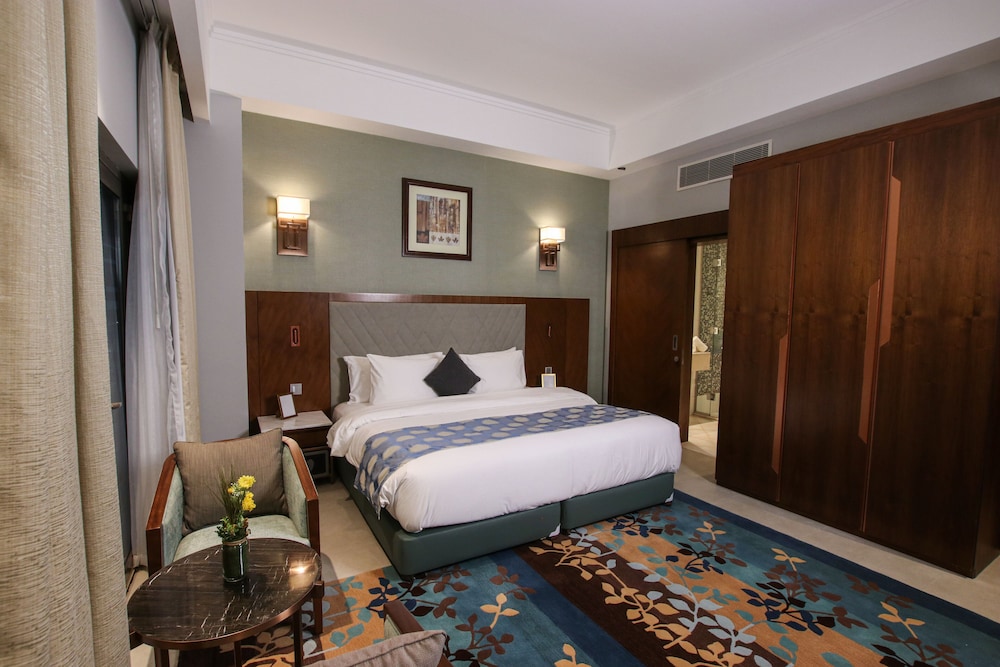 the seven hotel