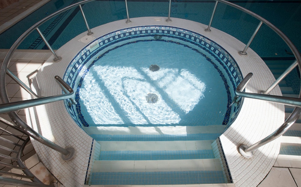 the aberdeen altens hotel
