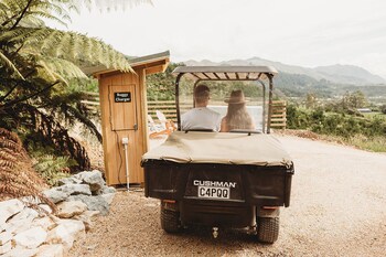 drift off grid luxury eco glamping