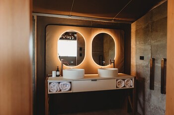 drift off grid luxury eco glamping