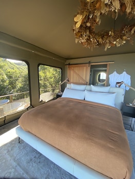 drift off grid luxury eco glamping