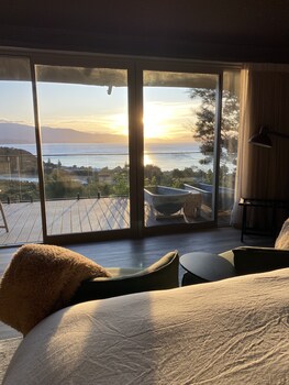 drift off grid luxury eco glamping