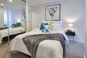 mega style apartments southbank