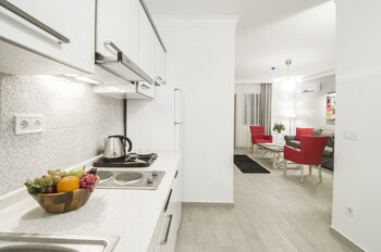 rodina suites