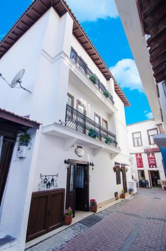 rodina suites
