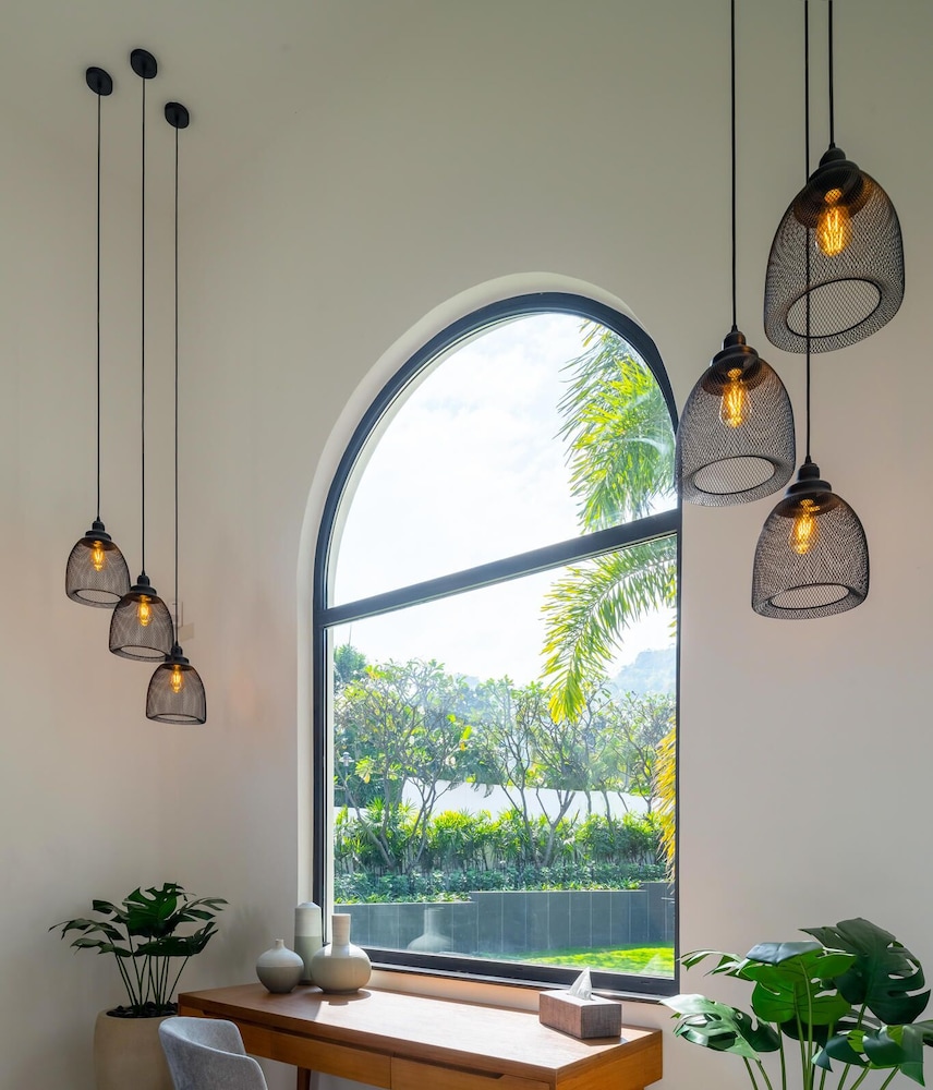 luxury 5 bedroom pool villa b11b