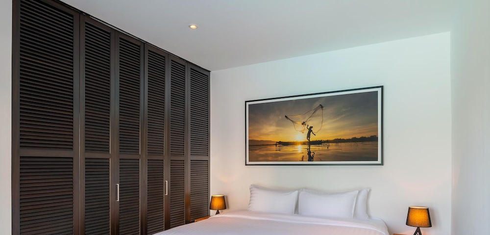 luxury 5 bedroom pool villa b11b