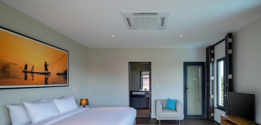 luxury 5 bedroom pool villa b11b