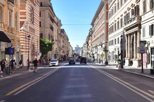 sacconi palace suite roma