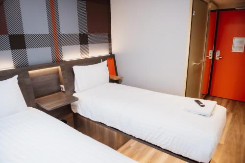 easyhotel paris nord aubervilliers