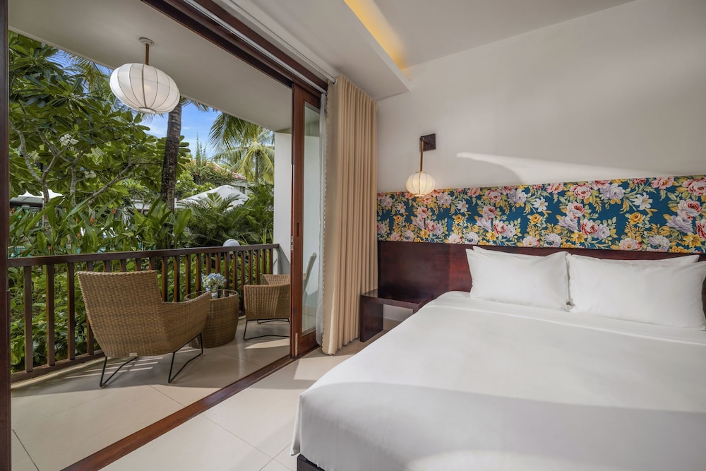 emerald hoi an riverside resort