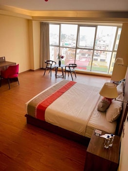sm hotel plus