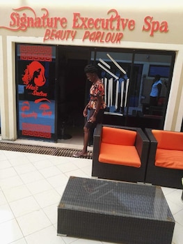 bungoma royal suites hotel