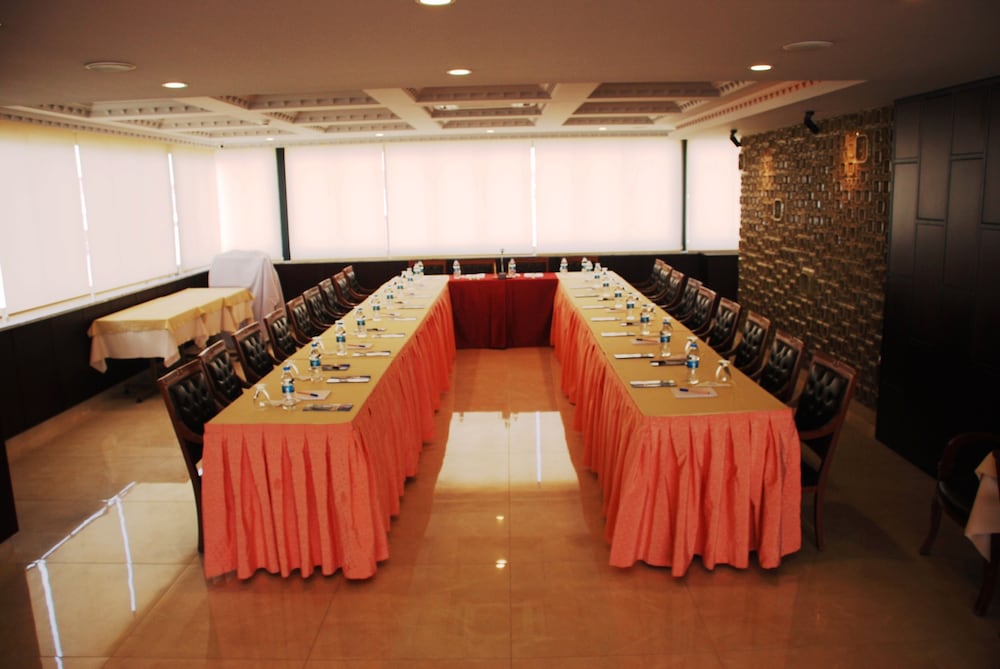fuar hotel