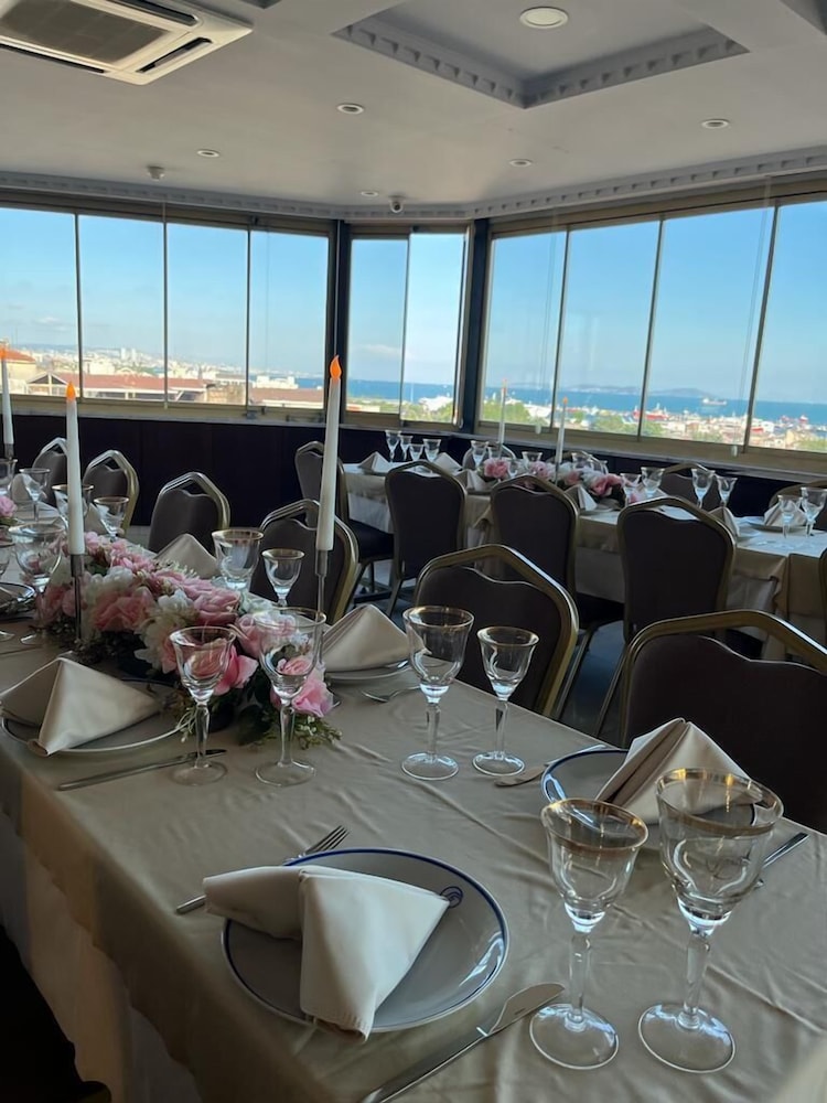fuar hotel