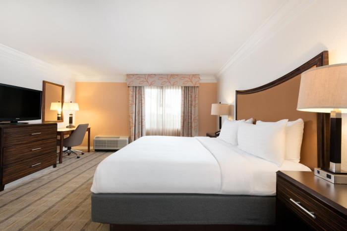 holiday inn fort lauderdale airport by ihg