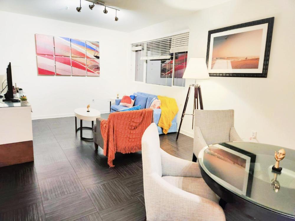 venice beach luxury apartments minutes to the marina and santa monica