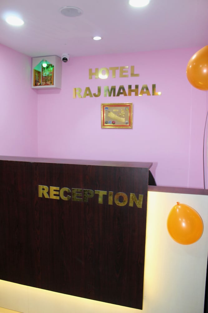hotel raj mahal