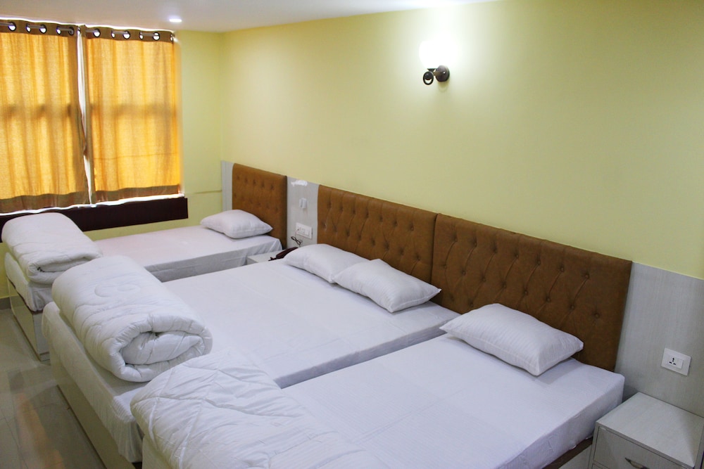 hotel raj mahal