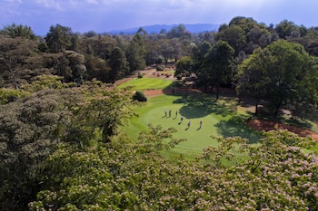 the residences at karen country club
