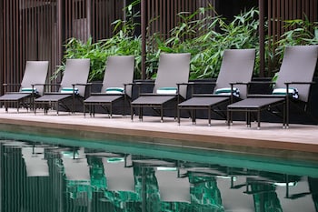 the funny lion el nido