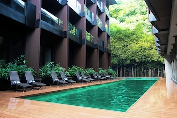 the funny lion el nido