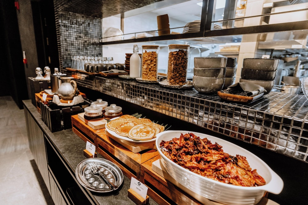 the funny lion el nido