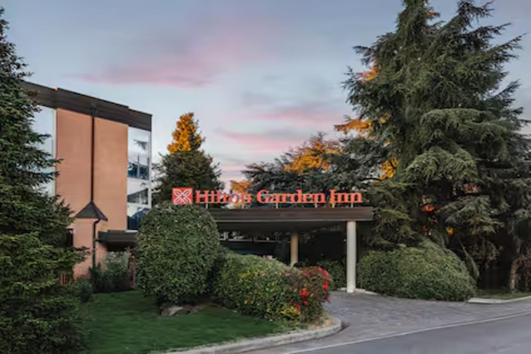 hilton garden inn bologna north