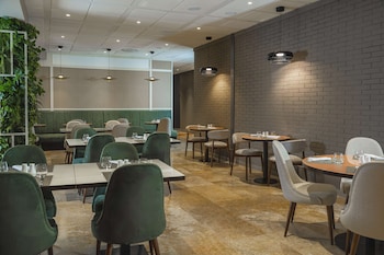 hilton garden inn bologna north