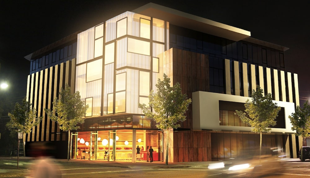 The Urban Newtown,Newtown>>Camperdown,4 star