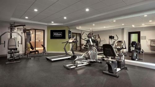 spark by hilton houston bush intercontinental airport