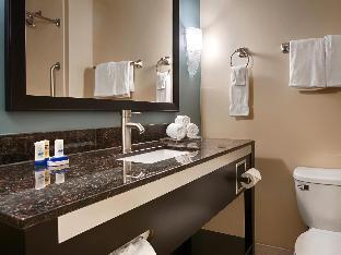 spark by hilton houston bush intercontinental airport