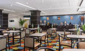 spark by hilton houston bush intercontinental airport