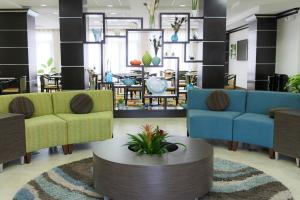 spark by hilton houston bush intercontinental airport