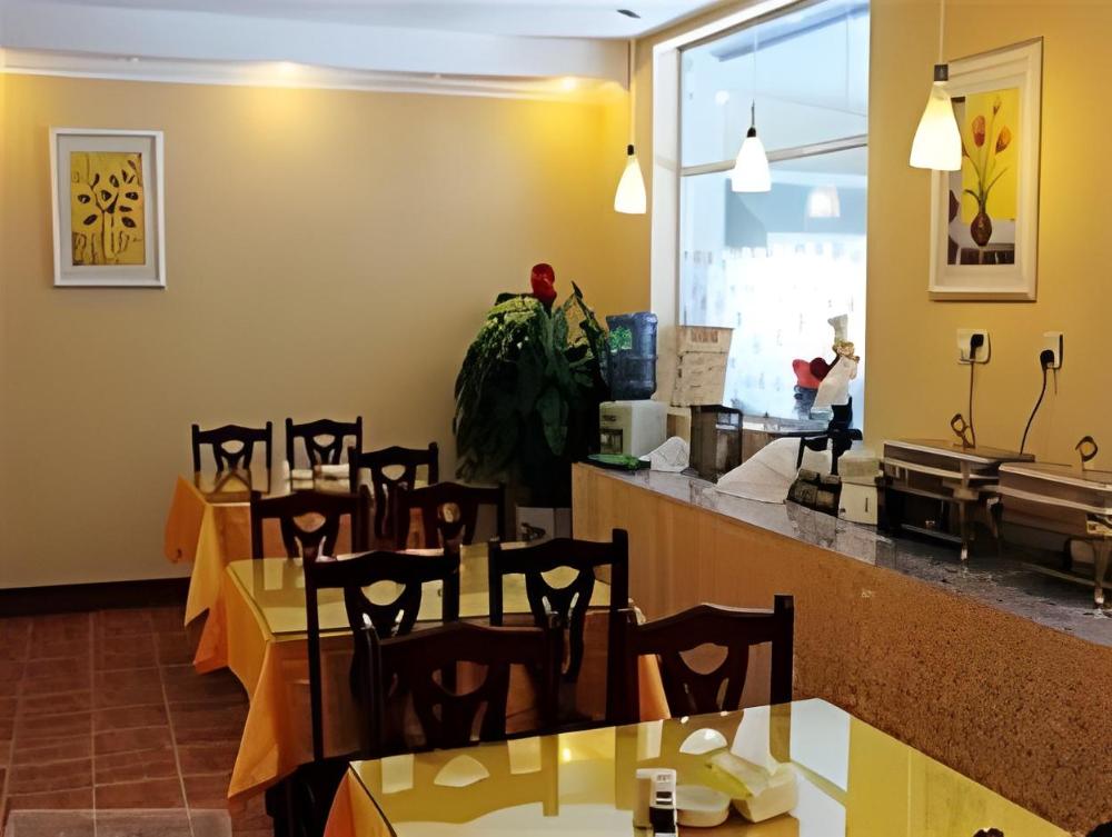 greentree inn weihai bus station hotel