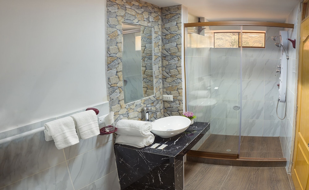 pisonay hotel