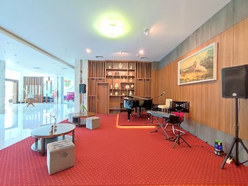 unhas hotel and convention